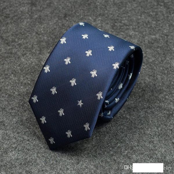 new men's fashion designer personality luxury embroidery bee tie color matching wild tie men's formal business tie, Blue;purple
new men's fashion designer personality luxury embroidery bee tie color matching wild tie men's formal business tie, Blue;purple