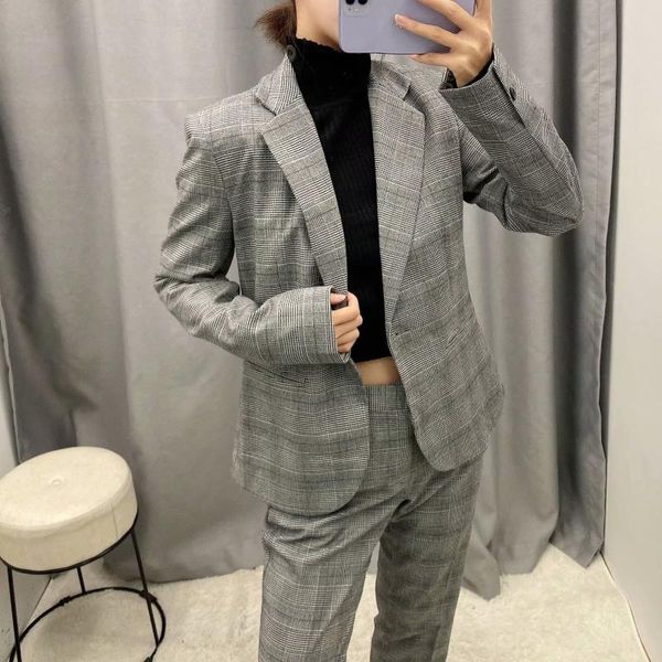 office suits for women new style fashion plaid slim casual temperament suit jacket + slim 9-point pants 2 piece set women, White;black
office suits for women new style fashion plaid slim casual temperament suit jacket + slim 9-point pants 2 piece set women, White;black