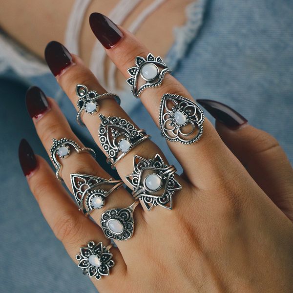 vintage rings set crown hollow flower design ring set for boho jewelry women female ring wedding bijouterie gifts, Slivery;golden
vintage rings set crown hollow flower design ring set for boho jewelry women female ring wedding bijouterie gifts, Slivery;golden