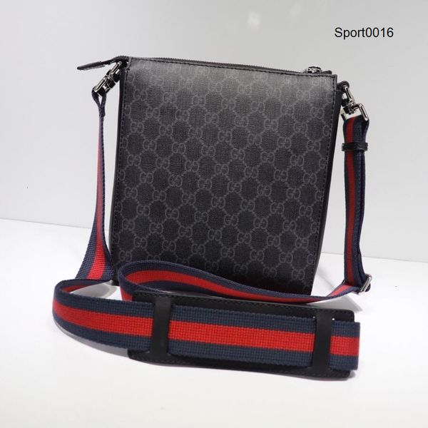 2020 messenger bag all stripe red black leather men message bag handbag gold letter hardware shoulder bags
2020 messenger bag all stripe red black leather men message bag handbag gold letter hardware shoulder bags