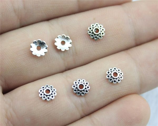 wysiwyg 120pcs 6x6mm bead caps for jewelry bead caps end receptacle flower torus diy spaced apart jewelry accessories, Blue;slivery
wysiwyg 120pcs 6x6mm bead caps for jewelry bead caps end receptacle flower torus diy spaced apart jewelry accessories, Blue;slivery