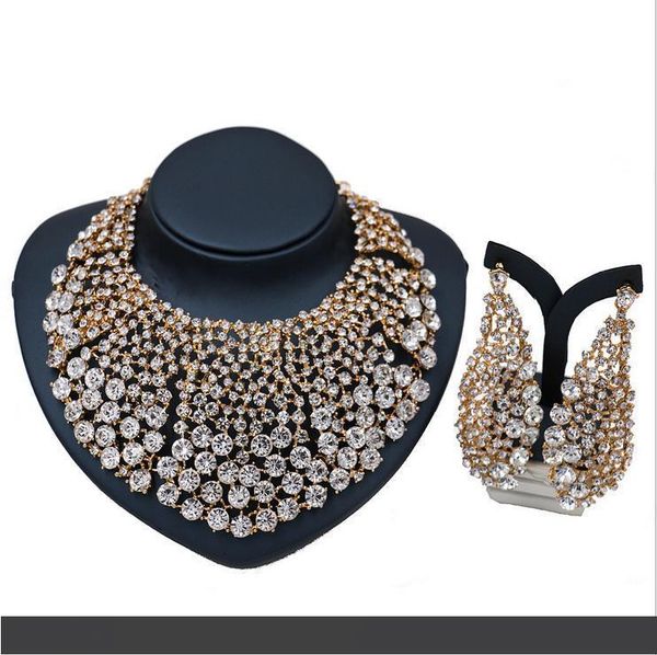 серьги ожерелье 2 шт комплект ювелирных изделий 2018 luxury brand new quality rhinestone 18k позолоченный сплав партии стекла комплект ювели, Silver
серьги ожерелье 2 шт комплект ювелирных изделий 2018 luxury brand new quality rhinestone 18k позолоченный сплав партии стекла комплект ювели, Silver