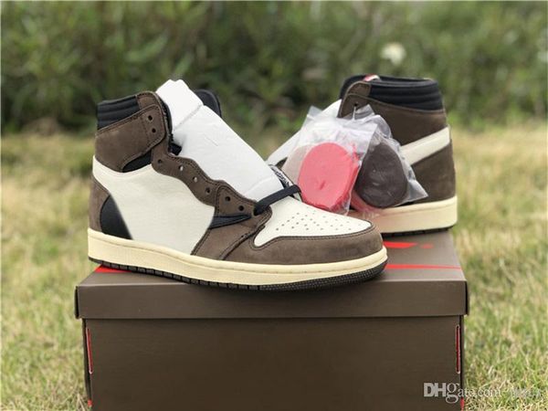 new release travis scott x 1s high og ts sp 1 mens low basketball shoes sail dark mocha university outdoor sneakers cd4487-100 us7-13
new release travis scott x 1s high og ts sp 1 mens low basketball shoes sail dark mocha university outdoor sneakers cd4487-100 us7-13