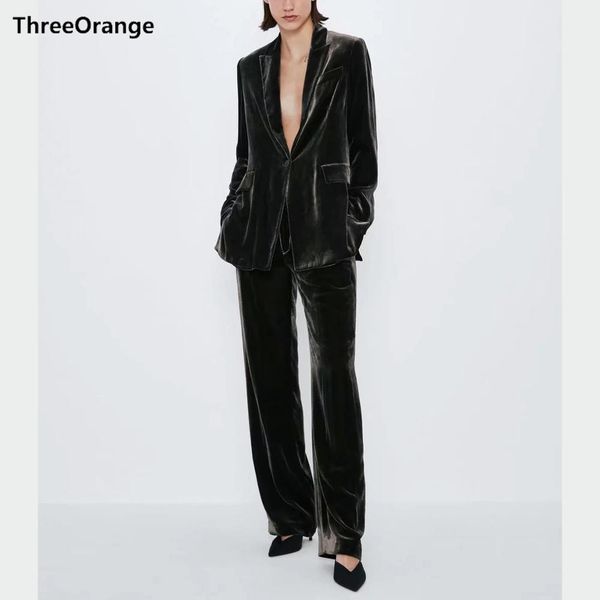 women casual suits blazer-set velvet pocket full sleeve & loose trousers stylish office lady coat female suits, White;black
women casual suits blazer-set velvet pocket full sleeve & loose trousers stylish office lady coat female suits, White;black