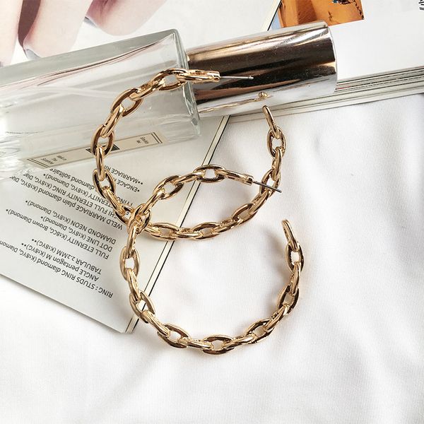 new gold alloy drop earrings for women exaggeration earrings simple fashion jewelry accessories female vintage circle, Golden;silver
new gold alloy drop earrings for women exaggeration earrings simple fashion jewelry accessories female vintage circle, Golden;silver