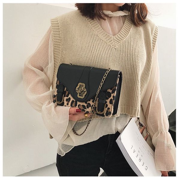 2019 new fashion women's bag leopard rivet handbags stereotypes shoulder messenger bag tide wholesale
2019 new fashion women's bag leopard rivet handbags stereotypes shoulder messenger bag tide wholesale