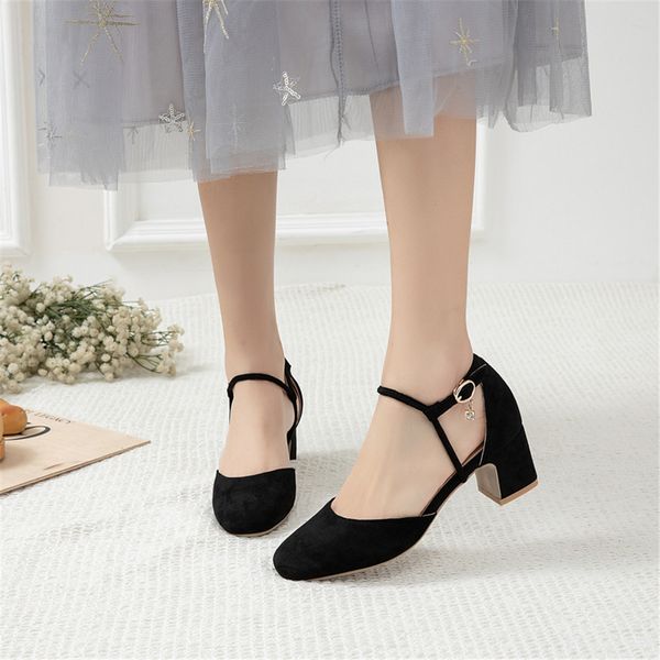 sarairis recién llegados 2020 tacones cuadrados al por mayor sandalias de verano zapatos de mujer zapatos con hebilla zapatos concisos, Black
sarairis recién llegados 2020 tacones cuadrados al por mayor sandalias de verano zapatos de mujer zapatos con hebilla zapatos concisos, Black