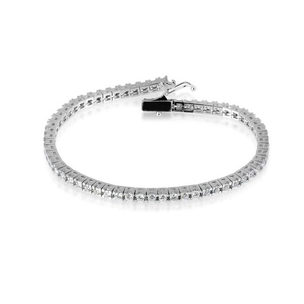 1.14 ct. hrd cert.18k wg tennis bracelet si1-2 color g genuine diamond-fnz0235-7, Golden;silver
1.14 ct. hrd cert.18k wg tennis bracelet si1-2 color g genuine diamond-fnz0235-7, Golden;silver