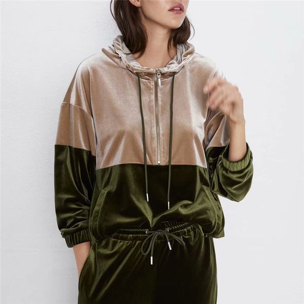 women's velvet tracksuit two piece set patchwork hoodies long sleeve pockets long trousers 2pcs sets winter costume, White
women's velvet tracksuit two piece set patchwork hoodies long sleeve pockets long trousers 2pcs sets winter costume, White