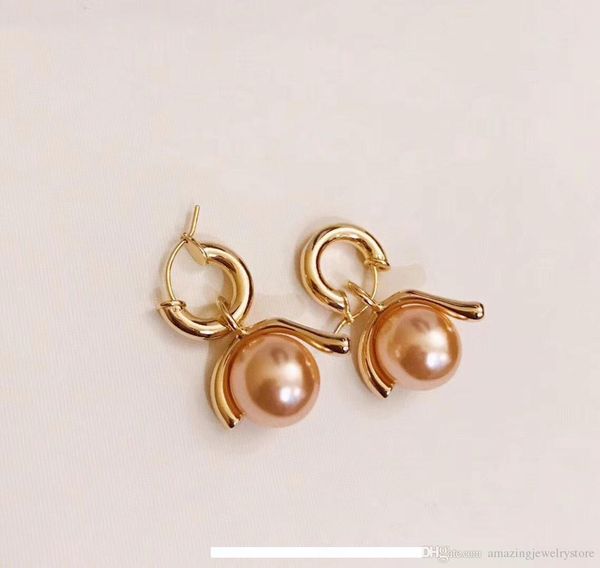 2018 brass material drop earring shape with nature champange pearl earring jewelry for women gift wedding brand ps6606a
2018 brass material drop earring shape with nature champange pearl earring jewelry for women gift wedding brand ps6606a