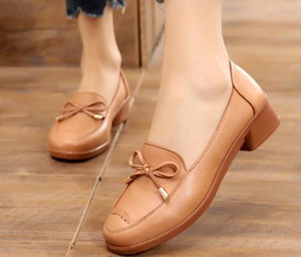 2019 women's shoes in spring and autumn with new style low heel round head bowknot mother shoes#110, Black
2019 women's shoes in spring and autumn with new style low heel round head bowknot mother shoes#110, Black