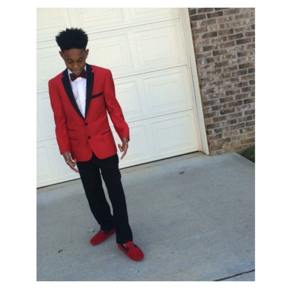 red boys tuxedos 2019 black notched lapel wedding suits tuxedo for kids ring bearer suits two pieces(jacket+pants+bow)
red boys tuxedos 2019 black notched lapel wedding suits tuxedo for kids ring bearer suits two pieces(jacket+pants+bow)