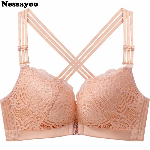 thin front closure lady's close-fitting bra large-size wireless push up adjusted-straps floral embroidery underwear, Red;black
thin front closure lady's close-fitting bra large-size wireless push up adjusted-straps floral embroidery underwear, Red;black