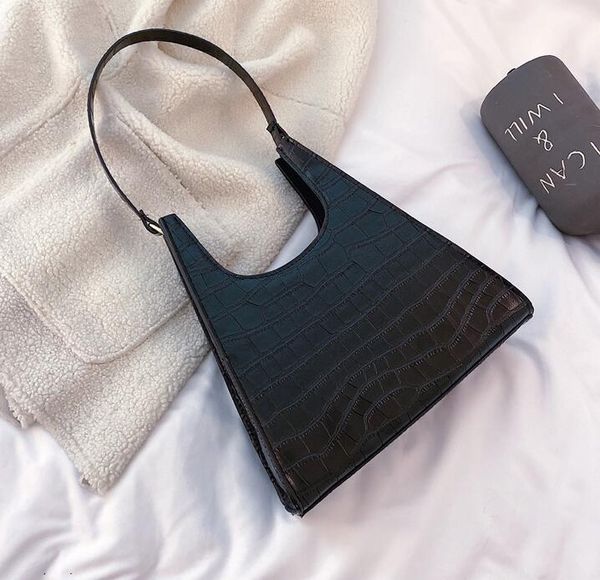 designer women french niche bags luxury lady handbag fashion vintage shoulder bag temperament bags/4
designer women french niche bags luxury lady handbag fashion vintage shoulder bag temperament bags/4