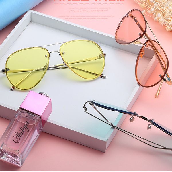 glausa women sunglasses driver sun glasses brand new driving shades anti uv metal alloy luxury sunglasses cool pilot, White;black
glausa women sunglasses driver sun glasses brand new driving shades anti uv metal alloy luxury sunglasses cool pilot, White;black
