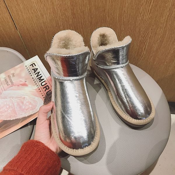 waterproof leather snow boots women short tube plus velvet thick 2020 new fashion pedal cotton shoes women boots bread shoes, Black
waterproof leather snow boots women short tube plus velvet thick 2020 new fashion pedal cotton shoes women boots bread shoes, Black