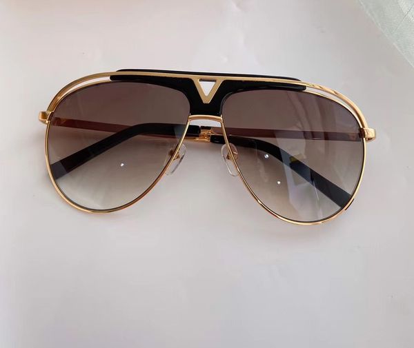 men pilot sunglasses metal gold brown gradient shaded fashion sunglasses shades gafas de sol with box, White;black
men pilot sunglasses metal gold brown gradient shaded fashion sunglasses shades gafas de sol with box, White;black