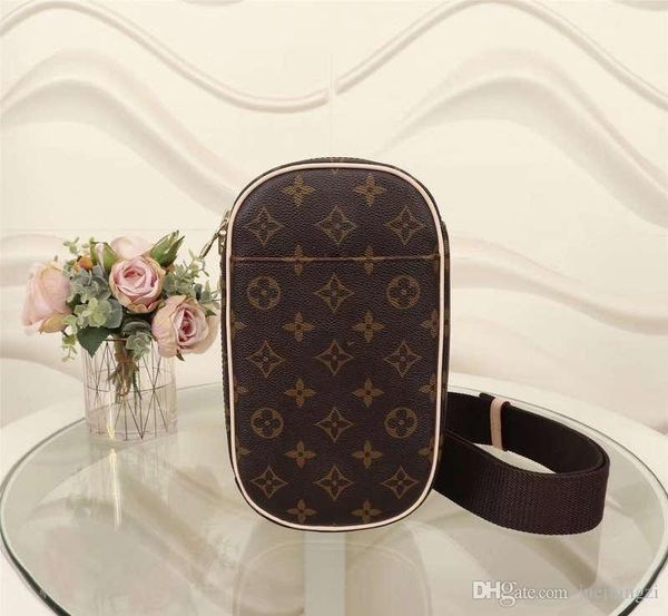 lovuitto luis vuiton monogram pochette gange cross body bag m51870 pochette gange shoulder bag size:13 x 23 x 5 cm
lovuitto luis vuiton monogram pochette gange cross body bag m51870 pochette gange shoulder bag size:13 x 23 x 5 cm