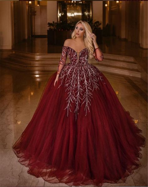 off the shoulder lace appliqued prom gown with long sleeve evening dresse prom dress formal evening gowns vestidos de festa, Black;red
off the shoulder lace appliqued prom gown with long sleeve evening dresse prom dress formal evening gowns vestidos de festa, Black;red