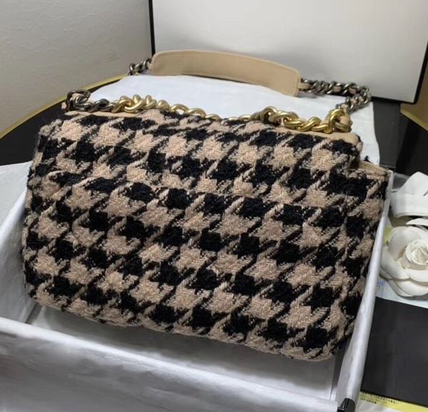 fantastic 2019 genuine leather fashion handbags women bag runway for female ladies europe 
fantastic 2019 genuine leather fashion handbags women bag runway for female ladies europe