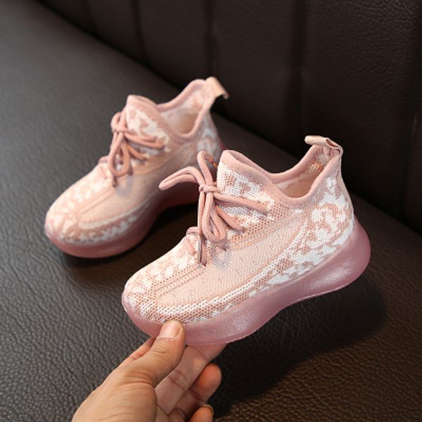 children sport shoes spring luminous breathable kids boys net shoes girls anti-slippery sneakers with light running, Black;red
children sport shoes spring luminous breathable kids boys net shoes girls anti-slippery sneakers with light running, Black;red