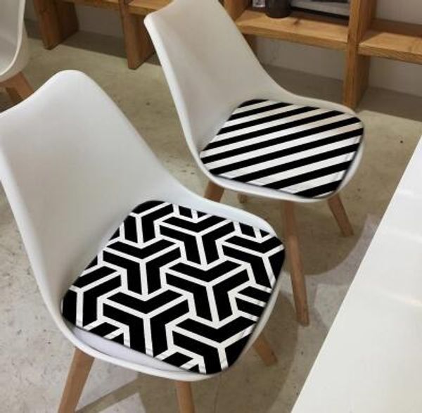 simple modern office geometric chair cushion pad black white striped hanging cushion seat mat chair indoor sofa pad
simple modern office geometric chair cushion pad black white striped hanging cushion seat mat chair indoor sofa pad