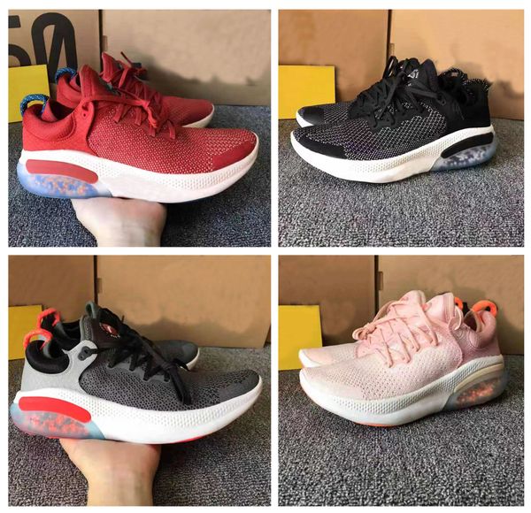 2020 new arrivel joyride men running shoes platinum tint university red core black fashion trainer athletic sport sneaker size 36~46
2020 new arrivel joyride men running shoes platinum tint university red core black fashion trainer athletic sport sneaker size 36~46