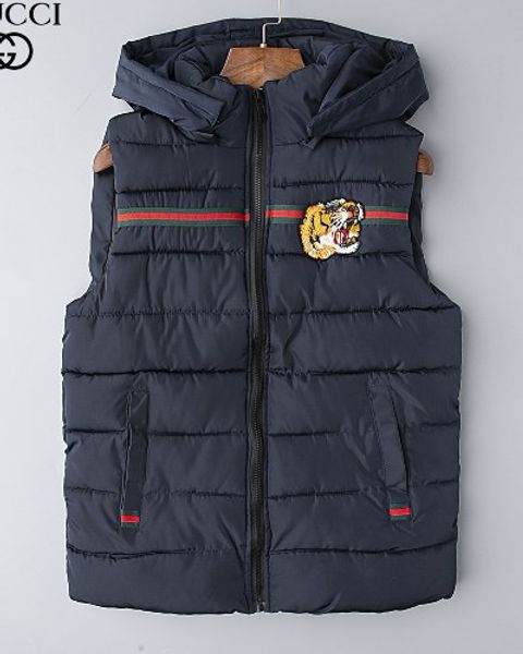 2019 new embroidered tiger head vest tiger head men's sports vest fashion outdoor sports vest, Black;white 
2019 new embroidered tiger head vest tiger head men's sports vest fashion outdoor sports vest, Black;white