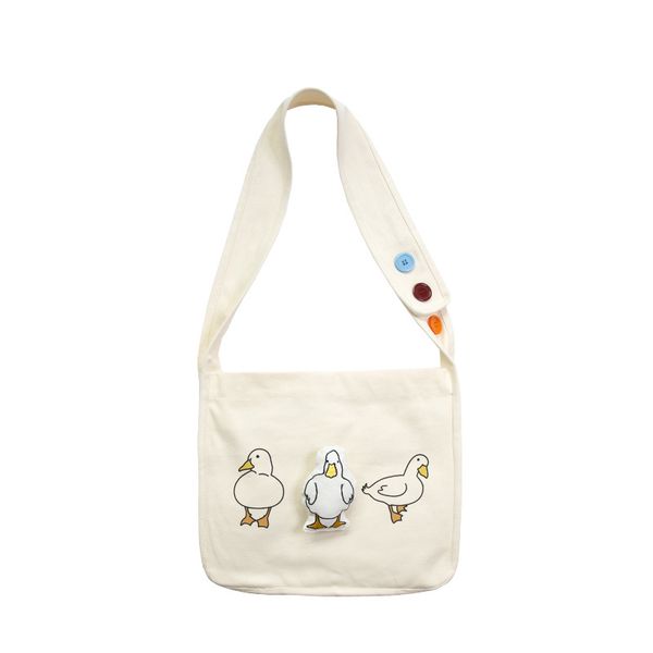 original new design three-dimensional duckling shoulder bag high-quality women's handbag fashion canvas messenger bag
original new design three-dimensional duckling shoulder bag high-quality women's handbag fashion canvas messenger bag