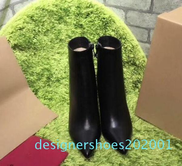 2019 luxury black red leather with spikes pointed toes women ankle fashion designer ladies red bottom high heels shoes pumps d01
2019 luxury black red leather with spikes pointed toes women ankle fashion designer ladies red bottom high heels shoes pumps d01