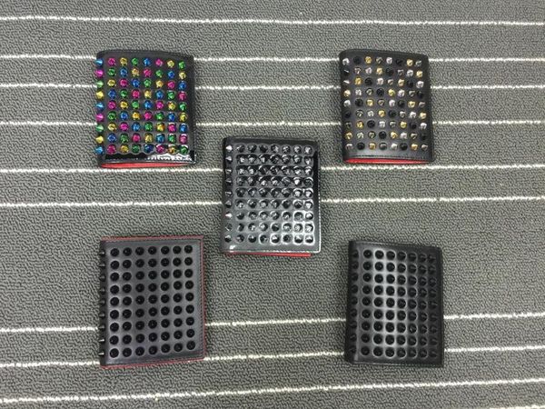 fashion leather short rivet wallet men women same hasp bills change a certificate holder bags trend simple leisure card package, Red;black
fashion leather short rivet wallet men women same hasp bills change a certificate holder bags trend simple leisure card package, Red;black