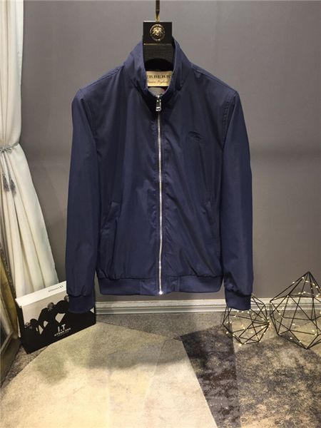 19 luxuriou brand de ign bbr tand collar jacket cla ic ver atile men women breatheable fa hion treetwear outdoo 
19 luxuriou brand de ign bbr tand collar jacket cla ic ver atile men women breatheable fa hion treetwear outdoo