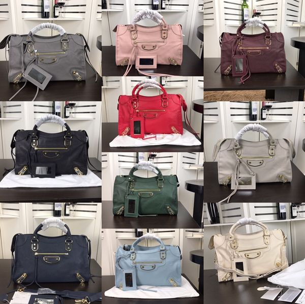 2020 men's and women's wallets, durable leather, christmas gifts, delivery, model: 09 size 23-15-10cm
2020 men's and women's wallets, durable leather, christmas gifts, delivery, model: 09 size 23-15-10cm