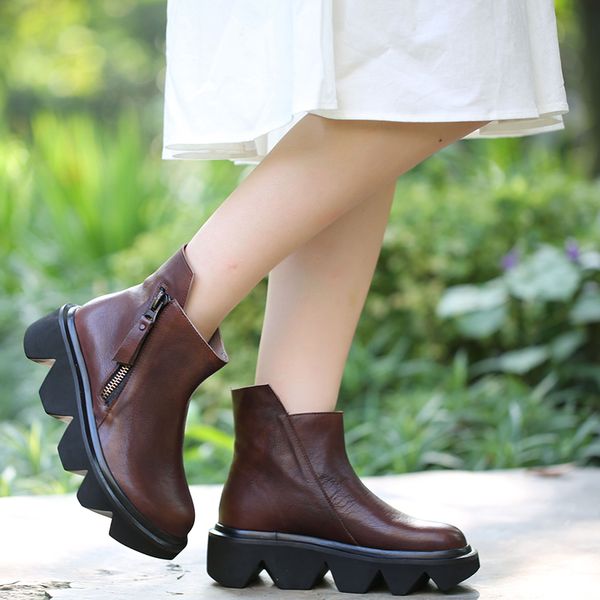 vallu original 2019 autumn and winter new thick short boots women leather personality zipper simple wild fashion boots, Black
vallu original 2019 autumn and winter new thick short boots women leather personality zipper simple wild fashion boots, Black