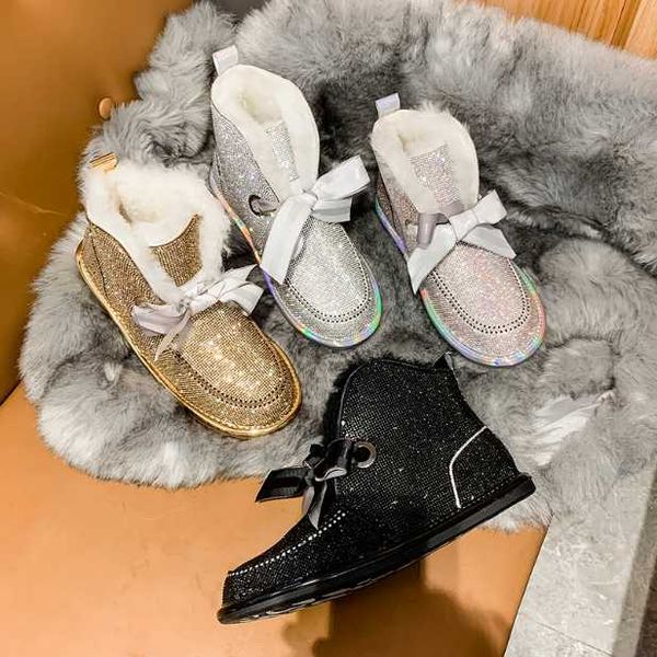 2020 new winter wool boots leather horse short boots snow women's warm full of rhinestones plus velvet cotton shoes, Black
2020 new winter wool boots leather horse short boots snow women's warm full of rhinestones plus velvet cotton shoes, Black