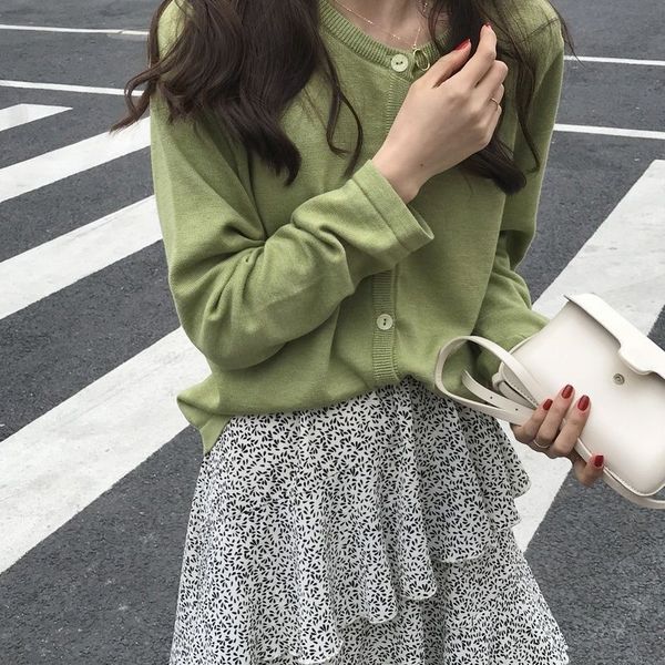 мода новый свитер сыпучие тонкий темперамент сплошной цвет с длинными рукавами трикотажные джемпер бордовый однобортный свитер w3, White
мода новый свитер сыпучие тонкий темперамент сплошной цвет с длинными рукавами трикотажные джемпер бордовый однобортный свитер w3, White