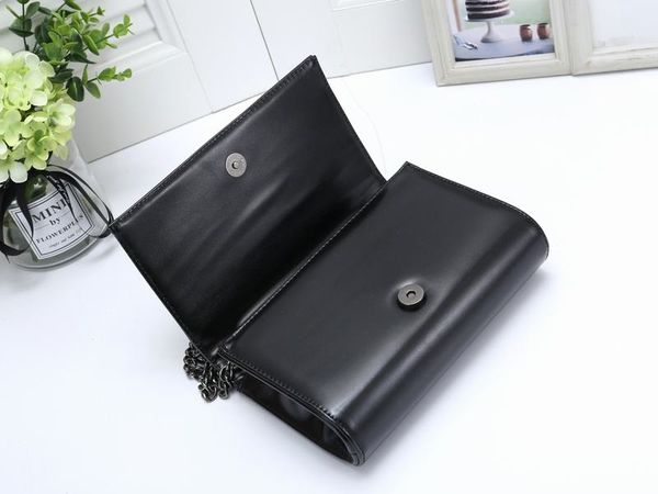 2022 sell bag new wallet fashion single gold shoulderbag in europe the pu leather handbag messenger bag 22 cm
2022 sell bag new wallet fashion single gold shoulderbag in europe the pu leather handbag messenger bag 22 cm