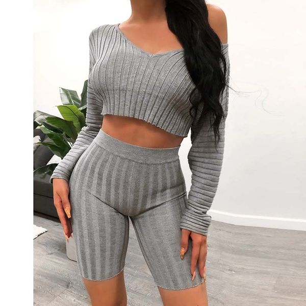 two piece set black 2 piece set women v-neck long sleeve t-shirt knee length pants autumn outfit gray solid, White
two piece set black 2 piece set women v-neck long sleeve t-shirt knee length pants autumn outfit gray solid, White