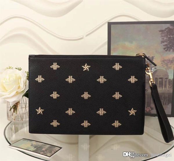 2019guccci bee star leather handbag black leather clutch bag 495066 size:30.5*21*1.5cm
2019guccci bee star leather handbag black leather clutch bag 495066 size:30.5*21*1.5cm