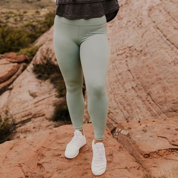 yoga outfits push up workout leggings for women 2021 solid high waist ankle length fitness gym clothes pants spandex running trousers, White;red
yoga outfits push up workout leggings for women 2021 solid high waist ankle length fitness gym clothes pants spandex running trousers, White;red