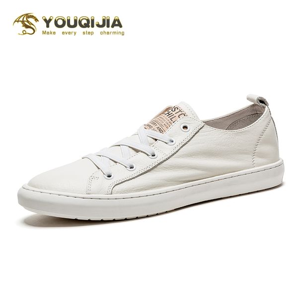 casual leather men shoes flat shoes simple fashion lightweight youth outdoor driving parkour breathable tenis masculino 2020, Black
casual leather men shoes flat shoes simple fashion lightweight youth outdoor driving parkour breathable tenis masculino 2020, Black