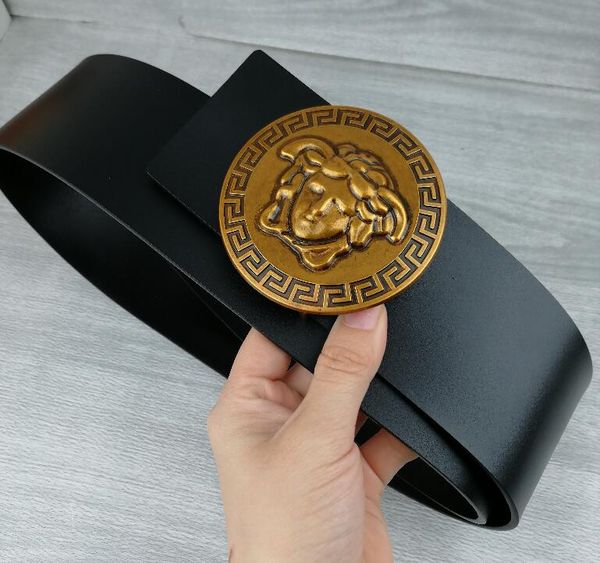 new fashion belt designer belts in 2020 business men snake luxurious leather belt leather women big buckle 7 cm, Silver
new fashion belt designer belts in 2020 business men snake luxurious leather belt leather women big buckle 7 cm, Silver