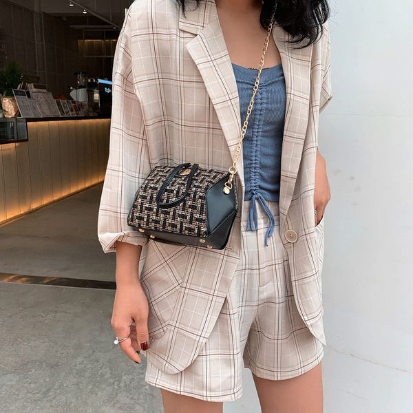 2019 women's fashion casual bag bucket bag shoulder color stitching crossbody bolsa feminina de ombro vintage 50
2019 women's fashion casual bag bucket bag shoulder color stitching crossbody bolsa feminina de ombro vintage 50