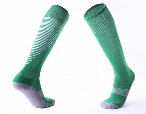 001 new soccer socks 19 20 and child football sport stockings red white black thailand, Black;red 
001 new soccer socks 19 20 and child football sport stockings red white black thailand, Black;red
