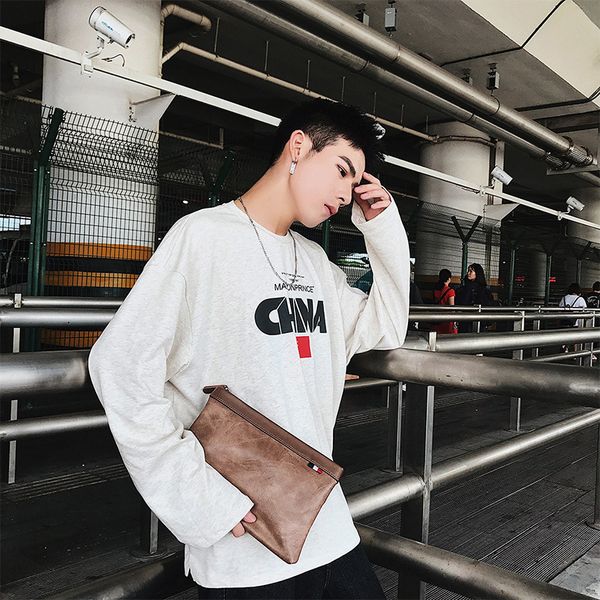 new retro handbag, fashion day, handbag, men's hand, bag, korean tide mobile phone bag
new retro handbag, fashion day, handbag, men's hand, bag, korean tide mobile phone bag