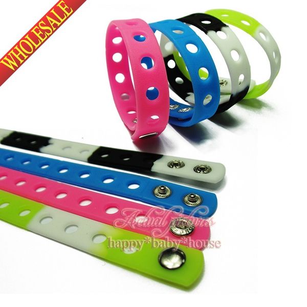 dhl or ems 21cm or 18cm.200pcs mixed 17 colors silicone wristbands soft bracelets bands for shoe charms jibz,kids party gift, Black
dhl or ems 21cm or 18cm.200pcs mixed 17 colors silicone wristbands soft bracelets bands for shoe charms jibz,kids party gift, Black