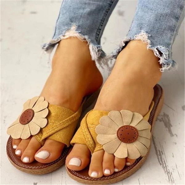 new summer women sun flower slippers flat heel peep toe flat flip flops 2020 casual beach outdoor ladies shoes zapatos de mujer, Black
new summer women sun flower slippers flat heel peep toe flat flip flops 2020 casual beach outdoor ladies shoes zapatos de mujer, Black