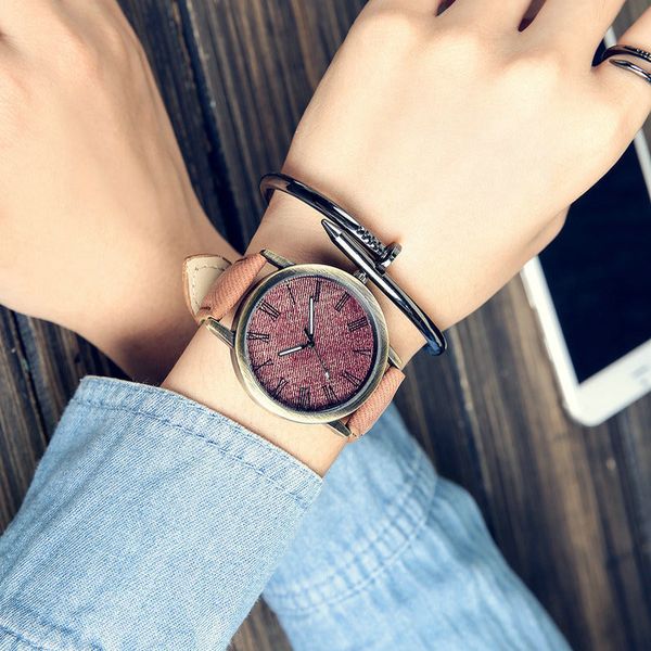 meibo relojes women quartz watches denim design leather strap male casual wristwatch relogio masculino ladies watch female watch, Slivery;brown
meibo relojes women quartz watches denim design leather strap male casual wristwatch relogio masculino ladies watch female watch, Slivery;brown