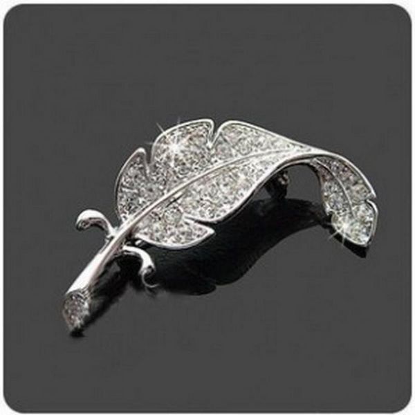 korean version of rhinestones leaves brooch feather pin women's men can wear brooch custom jewelry broches para as mulheres pin qqqgw, Black;gray
korean version of rhinestones leaves brooch feather pin women's men can wear brooch custom jewelry broches para as mulheres pin qqqgw, Black;gray