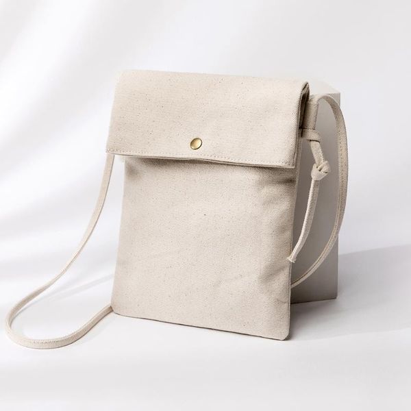 literary small fresh fairy canvas messenger bag ins student shoulder canvas bag small cell phone
literary small fresh fairy canvas messenger bag ins student shoulder canvas bag small cell phone